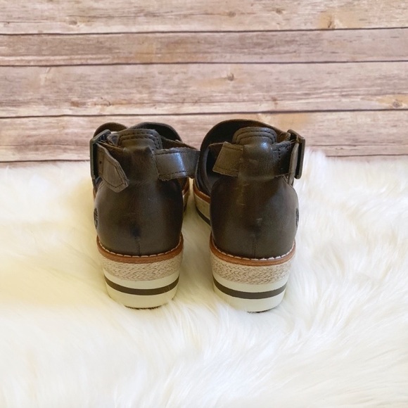 Timberland Emerson Point Closed Toe Leather Sandal - Picture 7 of 9